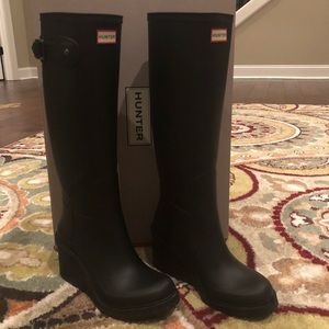 Hunter Wedge Boots